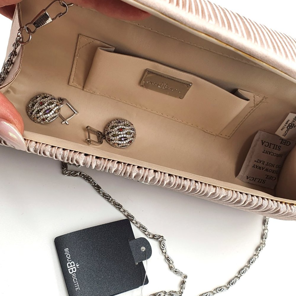 💜NWT Bijou Brigitte Clutch Shoulder Bag - Picture 2 of 3